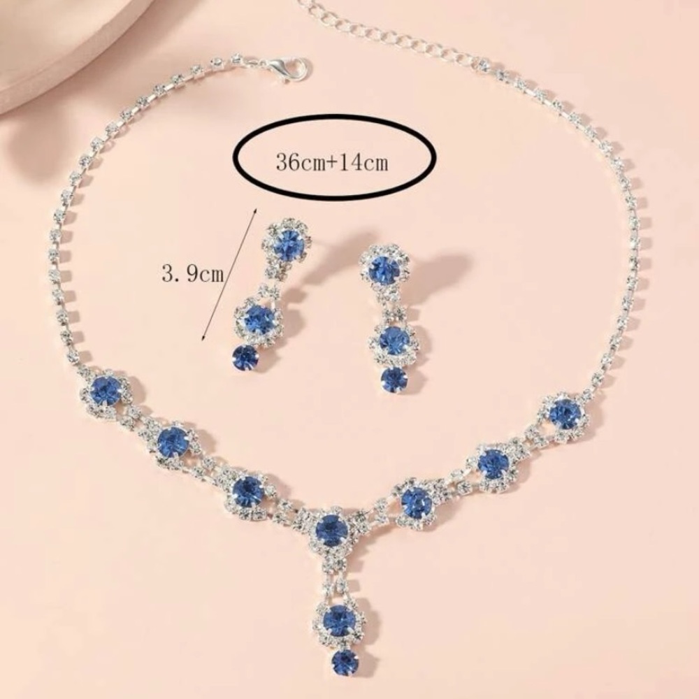 Cubic Zirconia Luxurious Necklace & Drop Earrings - Picture 3 of 4
